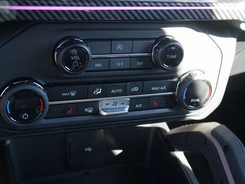 Used 2024 Ford Bronco Outer Banks image 20