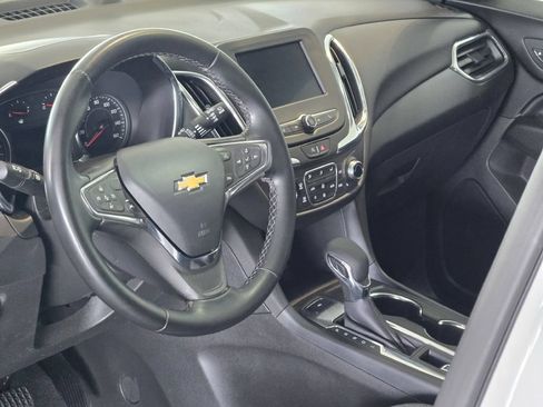 Certified 2024 Chevrolet Equinox LT AWD/4WD image 24
