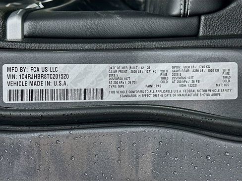New 2026 Jeep Grand Cherokee Limited w/ Luxury Tech Group II AWD/4WD image 19
