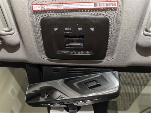 Used 2024 Toyota Prius Limited w/ Limited Premium Package FWD image 18