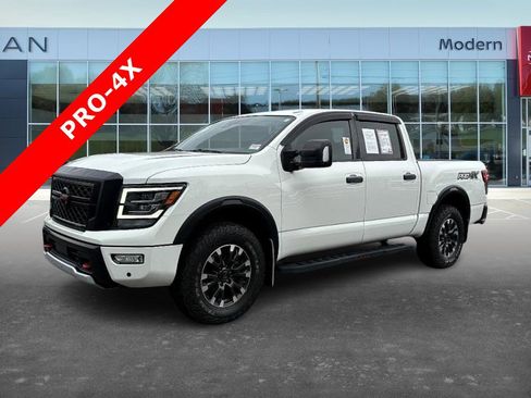 Used 2021 Nissan Titan PRO-4X w/ Pro-4x Utility Package image 1