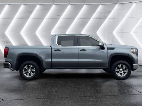 Used 2020 GMC Sierra 1500 SLE w/ SLE Value Package image 8