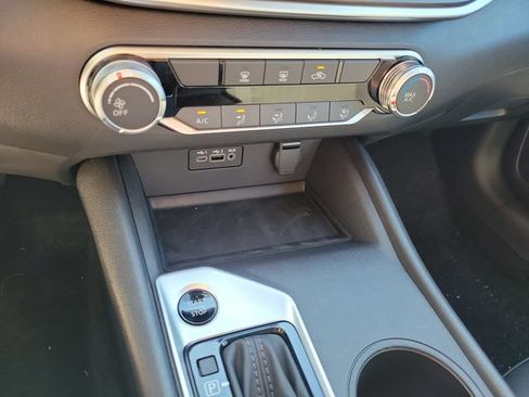 New 2026 Nissan Altima 2.5 SV FWD image 28