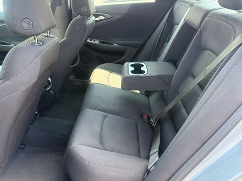 Used 2023 Chevrolet Malibu LT FWD image 17