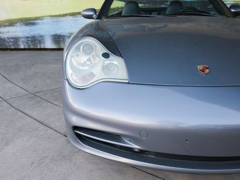 Used 2004 Porsche 911 Carrera 4 image 24