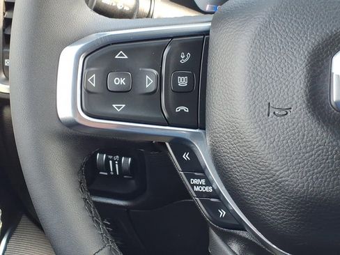 Used 2025 RAM 1500 Laramie image 11