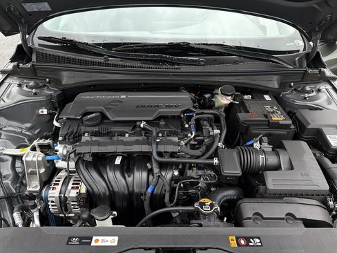 New 2026 Hyundai Elantra SEL Sport Premium FWD image 15