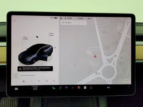 Used 2023 Tesla Model 3 Standard Range image 21