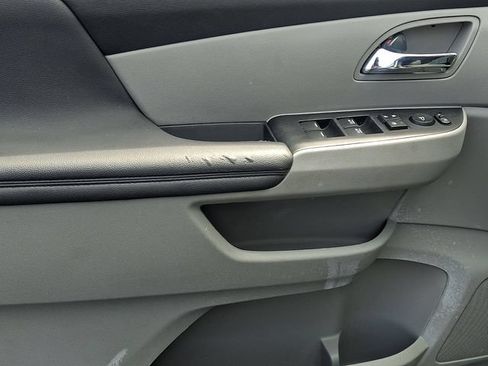 Used 2014 Honda Odyssey EX-L image 13