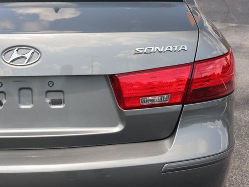 Used 2010 Hyundai Sonata GLS FWD image 20