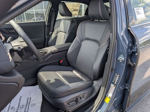 New 2026 Toyota Crown XLE image 11