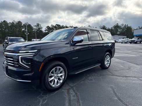 Used 2025 Chevrolet Tahoe Premier image 7