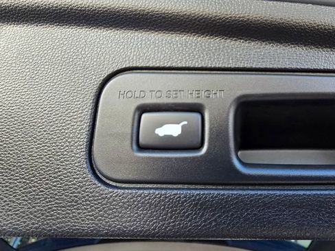 Used 2025 Acura MDX Type S AWD/4WD image 32