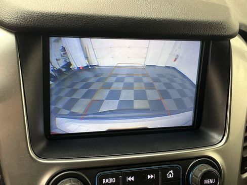 Used 2019 Chevrolet Tahoe LS AWD/4WD image 23
