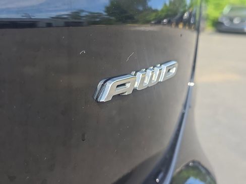 Used 2024 Ford Edge Titanium AWD/4WD image 7