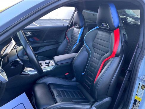 Used 2023 BMW M2 w/ Lighting Package RWD image 27