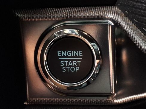 Used 2025 Ford F150 Raptor image 26