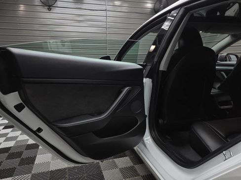 Used 2021 Tesla Model 3 Performance AWD/4WD image 34