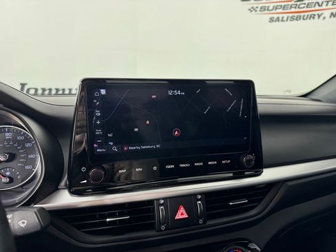 Used 2024 Kia Forte GT image 14