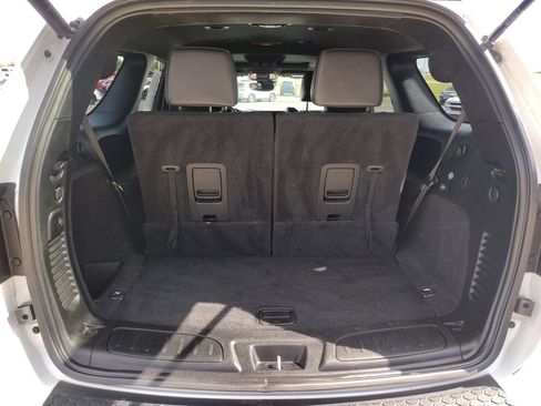 Used 2025 Dodge Durango R/T AWD/4WD image 11