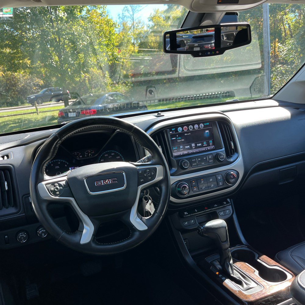 Used 2018 GMC Canyon SLT w/ Driver Alert Package AWD/4WD image 10