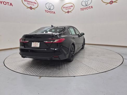 New 2026 Toyota Camry SE FWD image 8