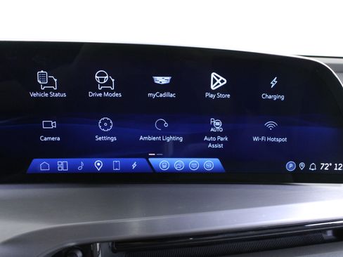 Used 2026 Cadillac Vistiq Sport image 27