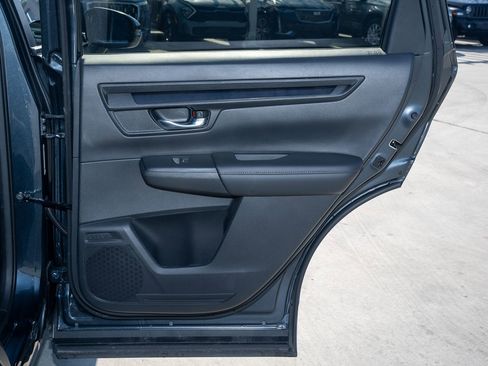 Used 2023 Honda CR-V EX image 14