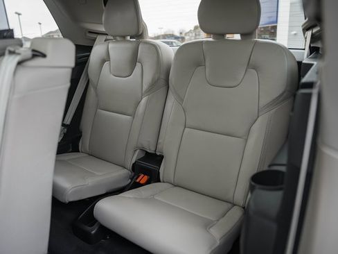 Used 2023 Volvo XC90 B6 Ultimate w/ Protection Package Premier image 33