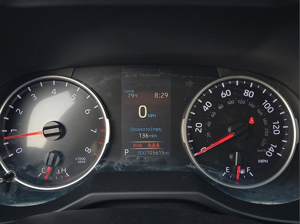 Used 2021 Toyota RAV4 LE FWD image 18