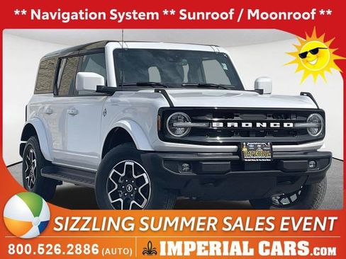Certified 2025 Ford Bronco Outer Banks AWD/4WD image 1