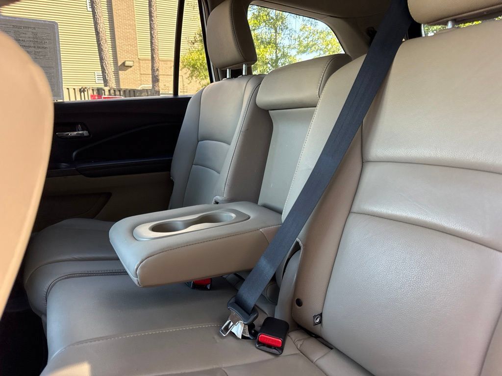 Used 2018 Honda Pilot EX-L image 41