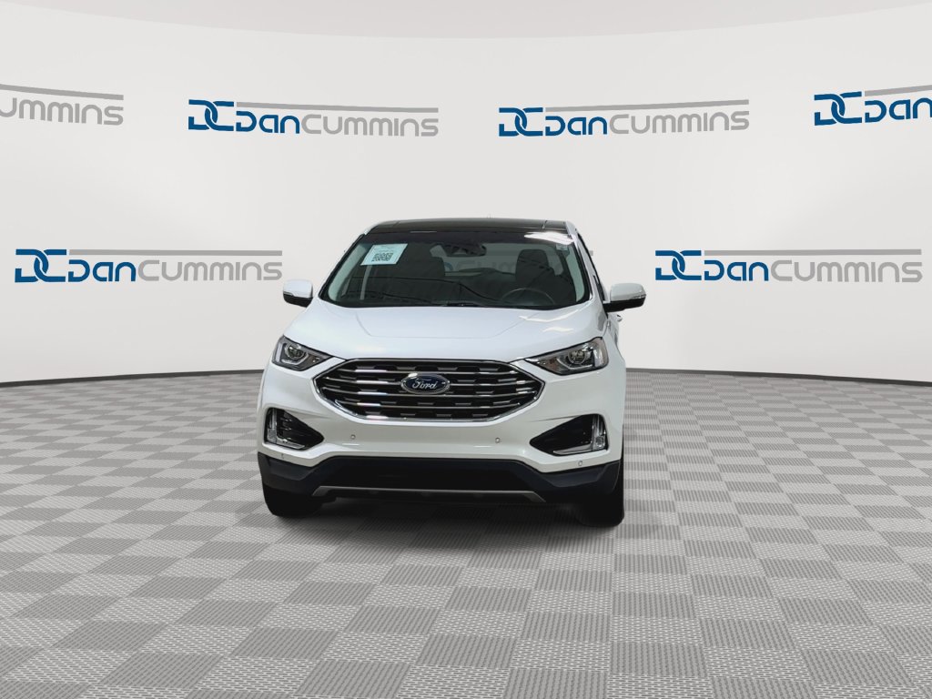 Used 2020 Ford Edge Titanium w/ Class II Trailer Tow Package AWD/4WD image 3