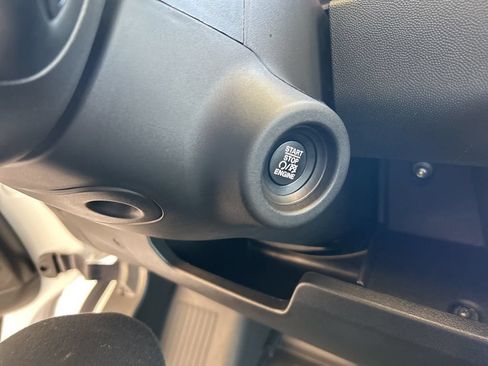 Used 2024 RAM ProMaster 3500 w/ Delivery Van Package FWD image 46