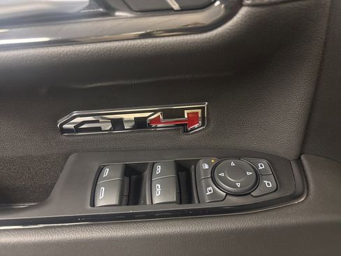 Used 2022 GMC Sierra 1500 AT4 w/ AT4 Premium Package image 32