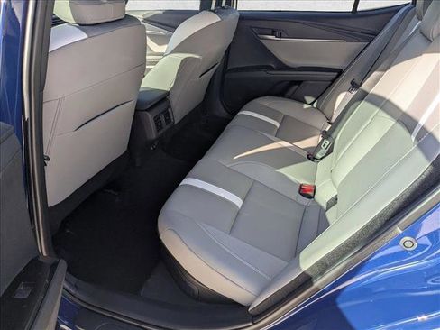 Used 2025 Toyota Camry SE image 16