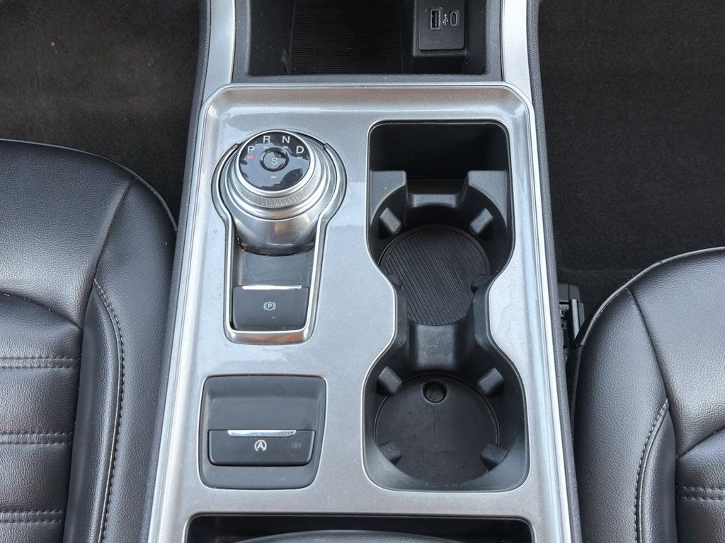 Used 2024 Ford Edge SEL AWD/4WD image 19