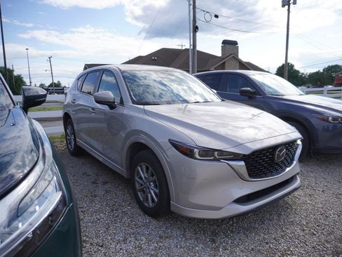 Used 2025 MAZDA CX-5 AWD 2.5 S w/ Preferred Package image 10