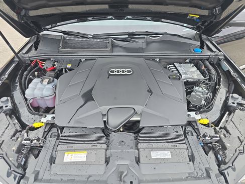 Used 2025 Audi Q7 3.0T Premium Plus w/ Premium Plus Package image 29