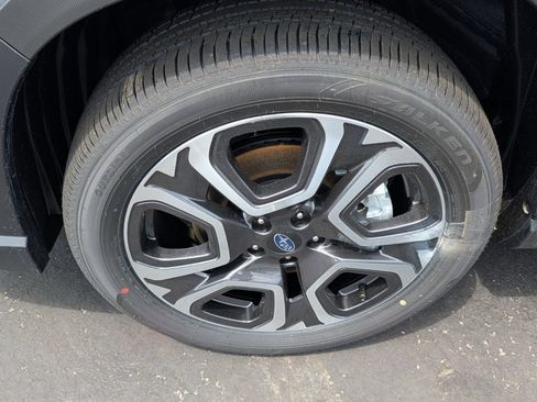 New 2026 Subaru Ascent Limited AWD/4WD image 23