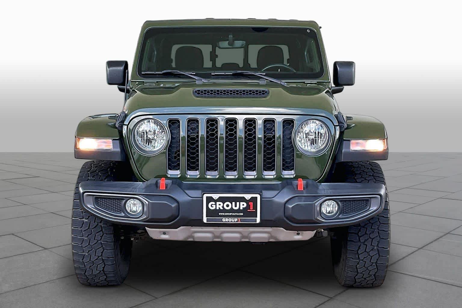 Used 2022 Jeep Gladiator Mojave w/ Cold Weather Group AWD/4WD image 4