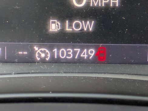 Used 2021 GMC Terrain SLT image 31