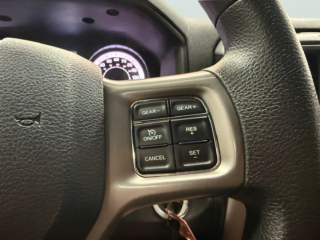 Used 2024 RAM 1500 Warlock RWD image 18