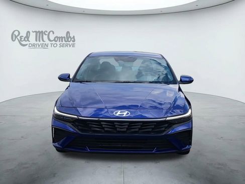 Used 2024 Hyundai Elantra SEL image 8