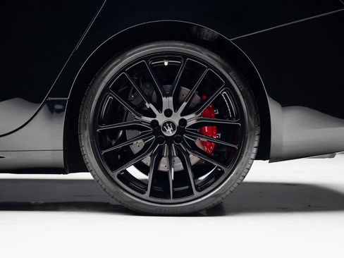 Used 2021 Maserati Ghibli Trofeo image 22