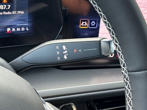 New 2026 Chevrolet Traverse LT w/ Midnight/Sport Edition image 23