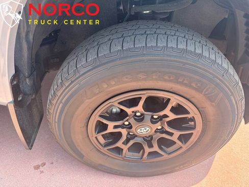 Used 2021 Toyota Tacoma SR5 w/ Blackout Package (TMS) image 15