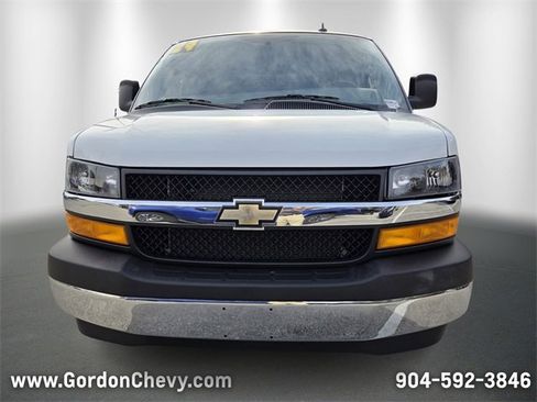 Used 2024 Chevrolet Express 2500 w/ Driver Convenience Package image 9