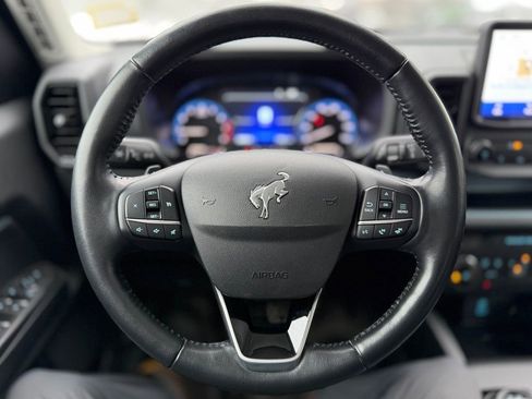 Used 2022 Ford Bronco Sport Badlands image 6