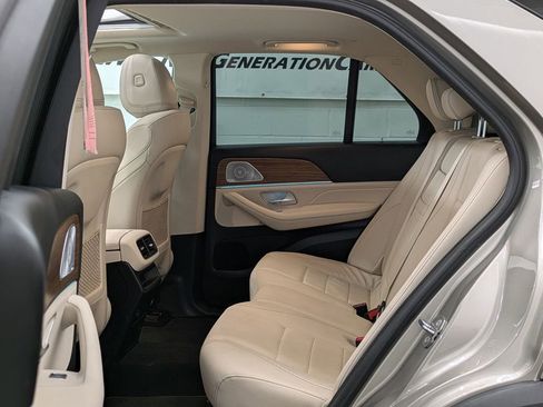 Used 2021 Mercedes-Benz GLE 350 4MATIC image 25